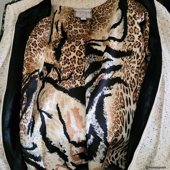 St. John COUTURE Skirt Suit Embellished - Picture 2 of 9